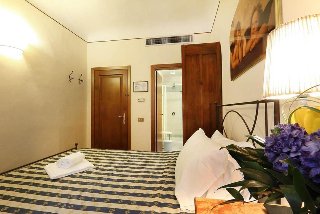 B&B Relais Il Campanile Floransa Oda fotoğraf